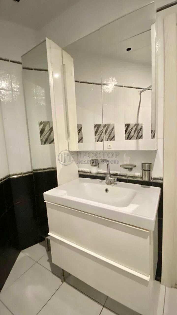 2-комнатная квартира, 70.3 м² - фото 195