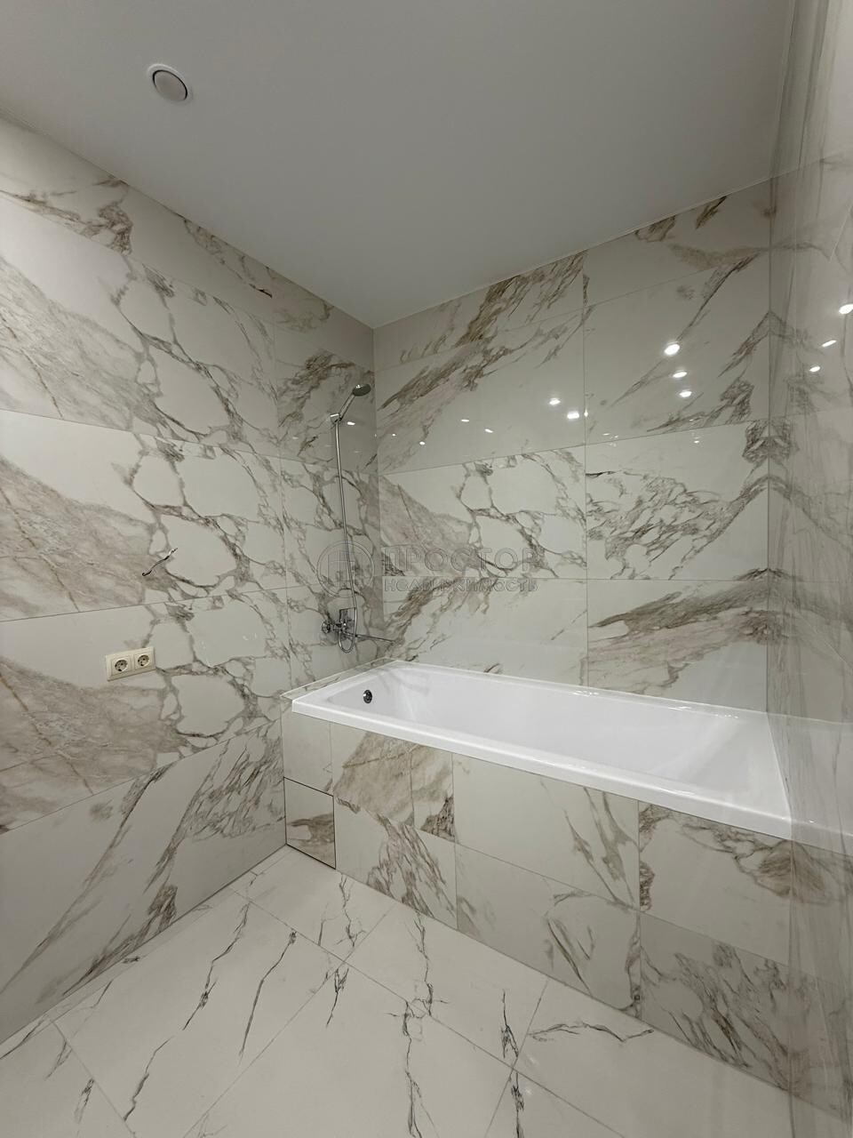 4-комнатная квартира, 118 м² - фото 4