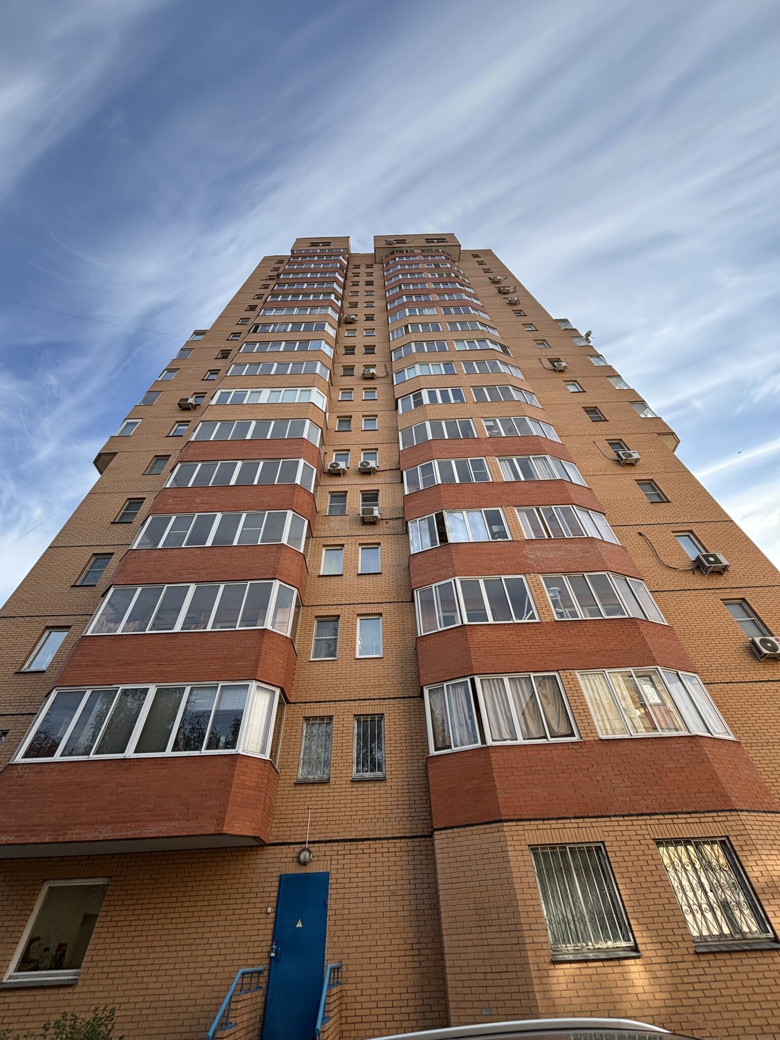 1-комнатная квартира, 42.7 м² - фото 2