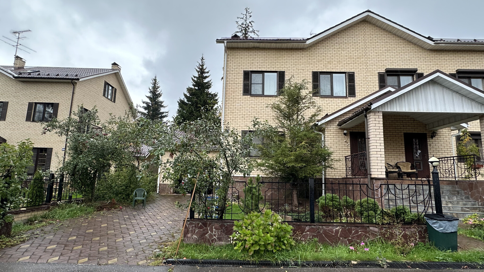 таунхаус, 216 м.кв.