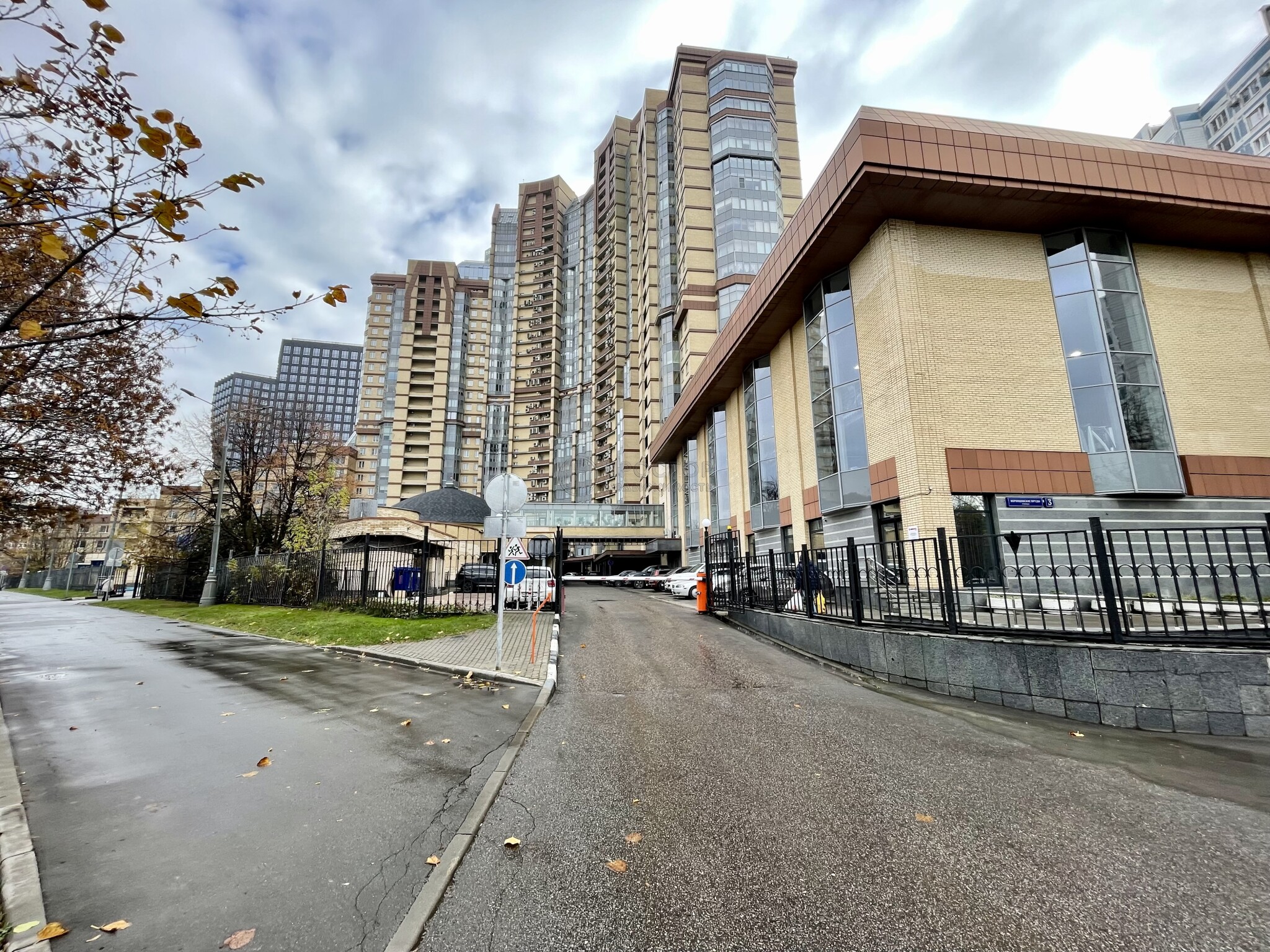 Машиноместо, 50 м² - фото 10