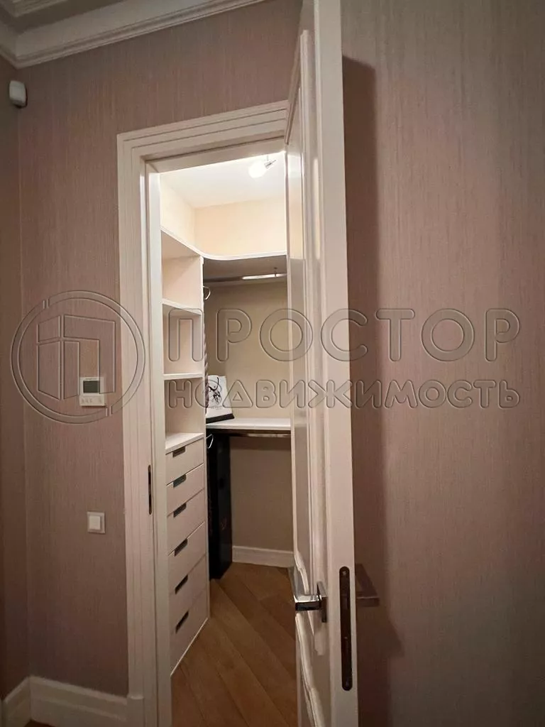 Студия, 161.1 м² - фото 13