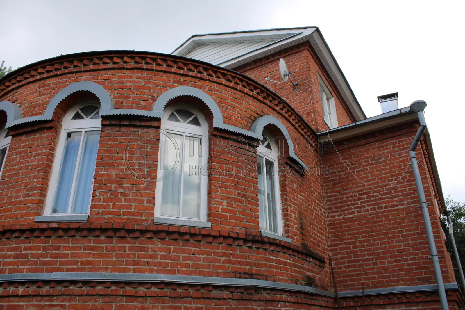 Дом, 275 м² - фото 2