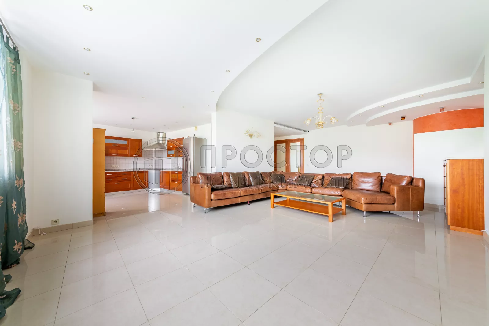 4-комнатная квартира, 156 м² - фото 2