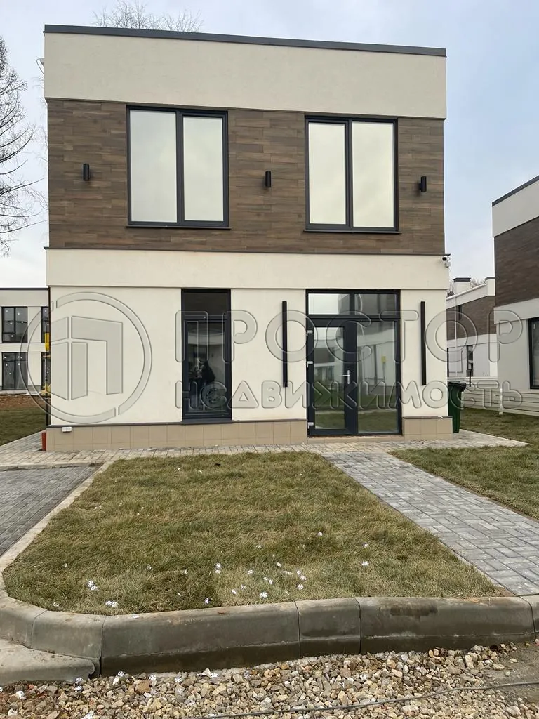 Дом, 170 м² - фото 2