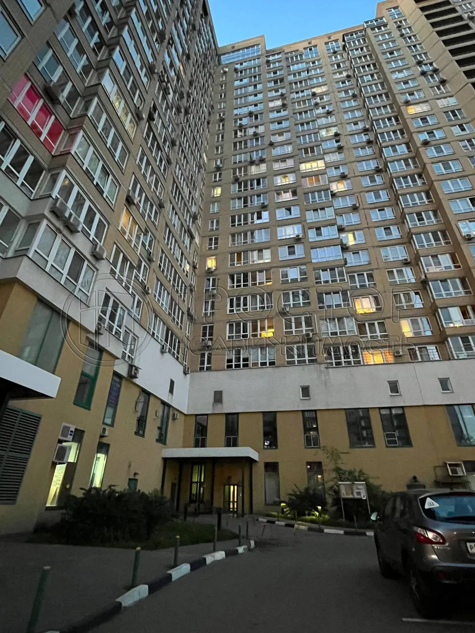2-комнатная квартира, 61.6 м² - фото 2