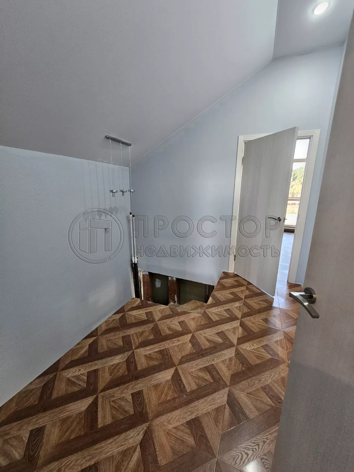 Дом, 350 м² - фото 4