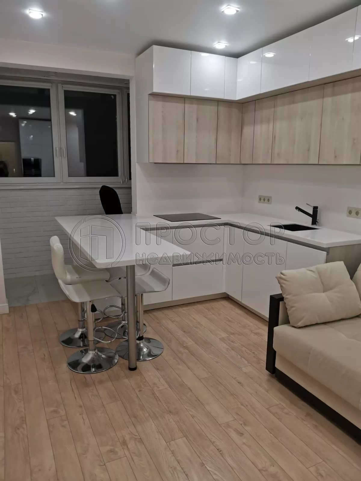 2-комнатная квартира, 59.8 м² - фото 2