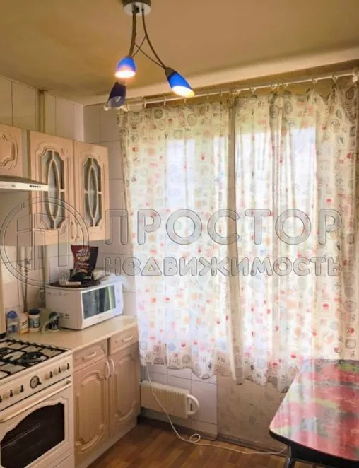 3-комнатная квартира, 60 м² - фото 2