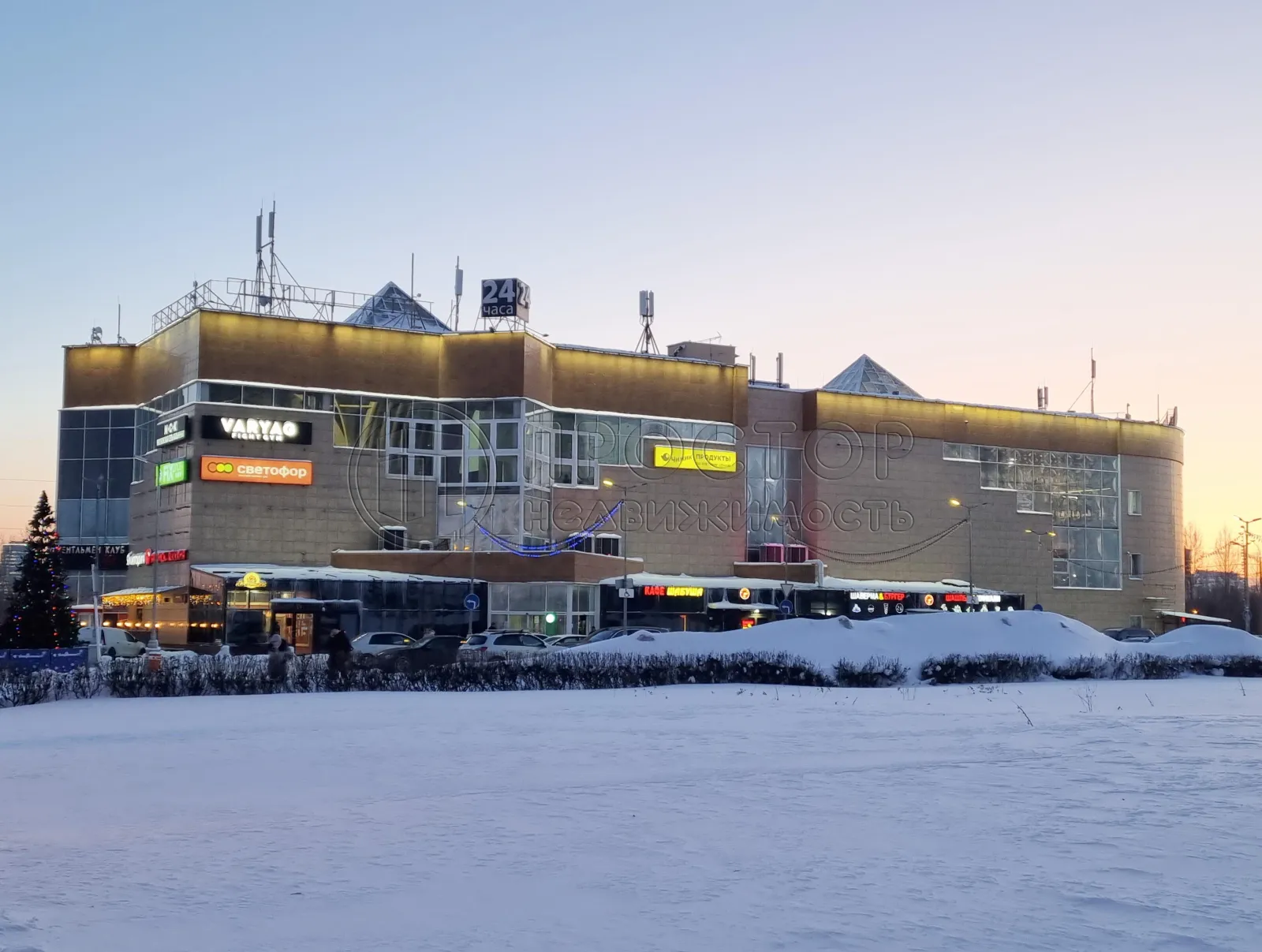 Коммерческая недвижимость (торговое), 700 м² - фото 3