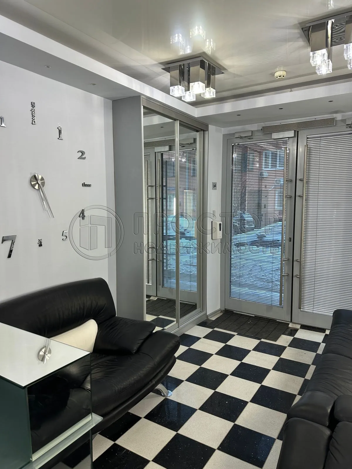 Коммерческая недвижимость (офисное), 70 м² - фото 2