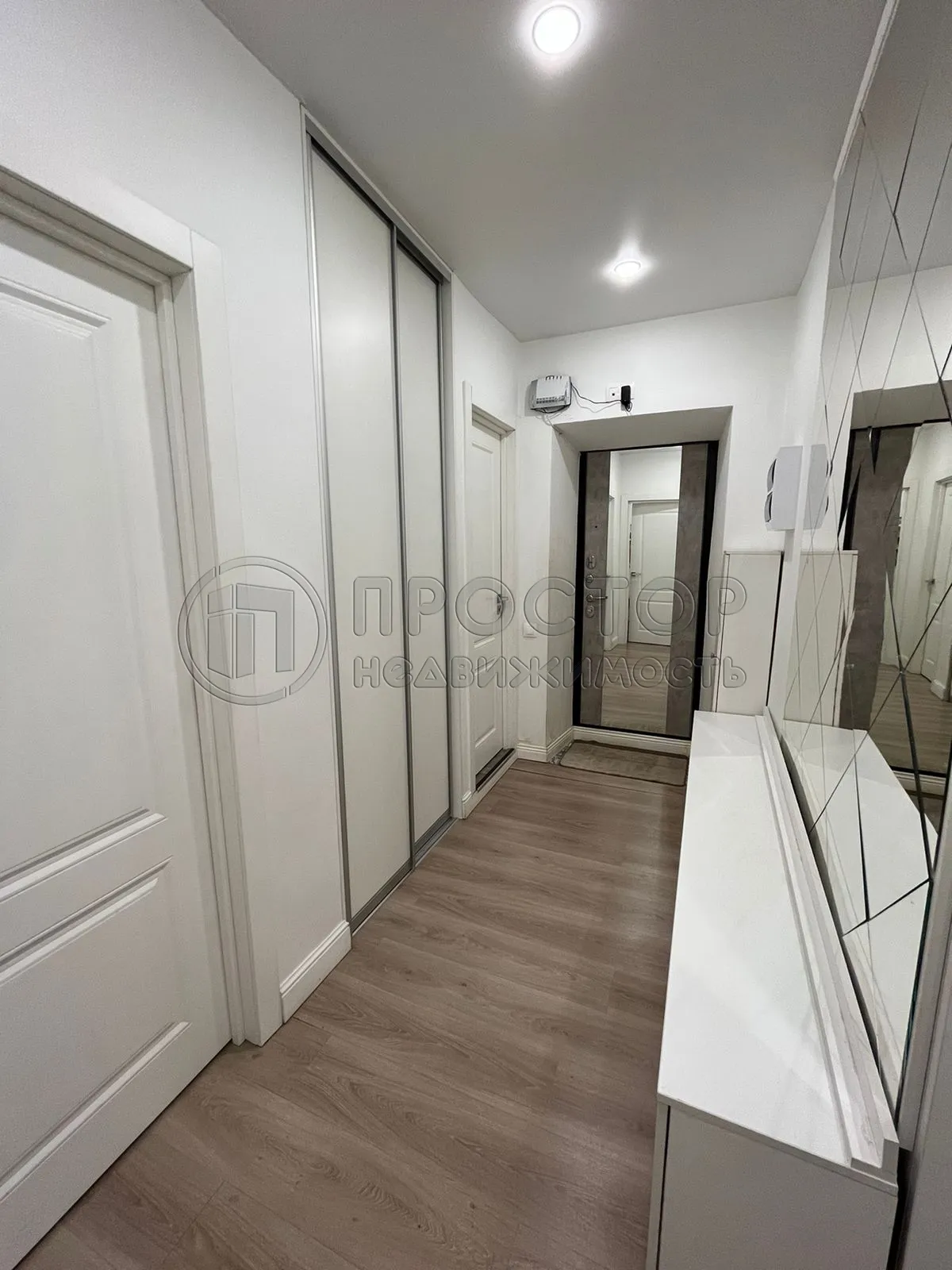 3-комнатная квартира, 63.5 м² - фото 2